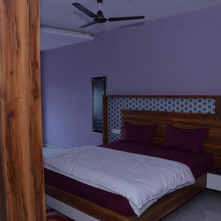 Hotel Blue Bell Raiwala Exterior photo