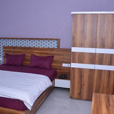 Hotel Blue Bell Raiwala Exterior photo